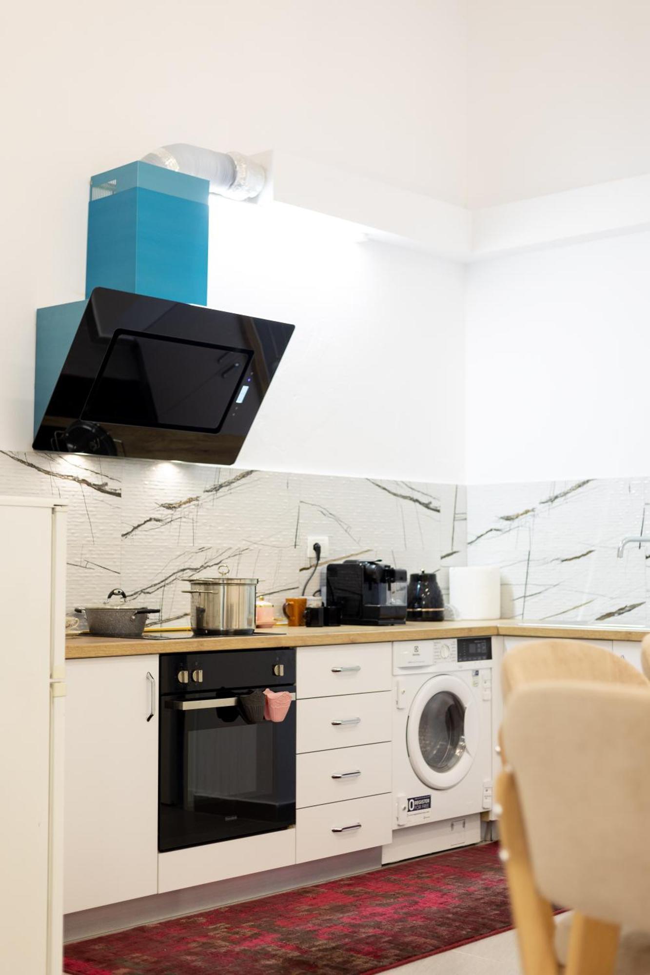 Free Parking Sudio Tirana Apartment Екстериор снимка